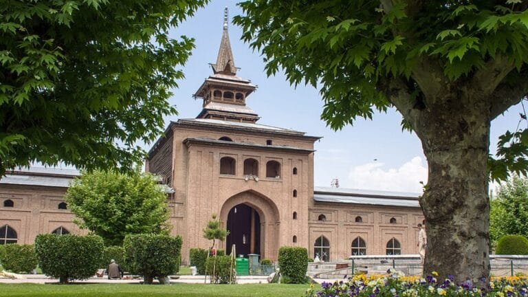 JAMIA MASJID SRINAGAR